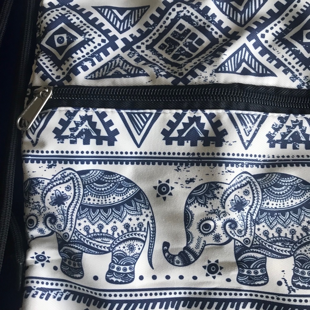 Elephant Print Drawstring Backpack - Picture 5 of 8